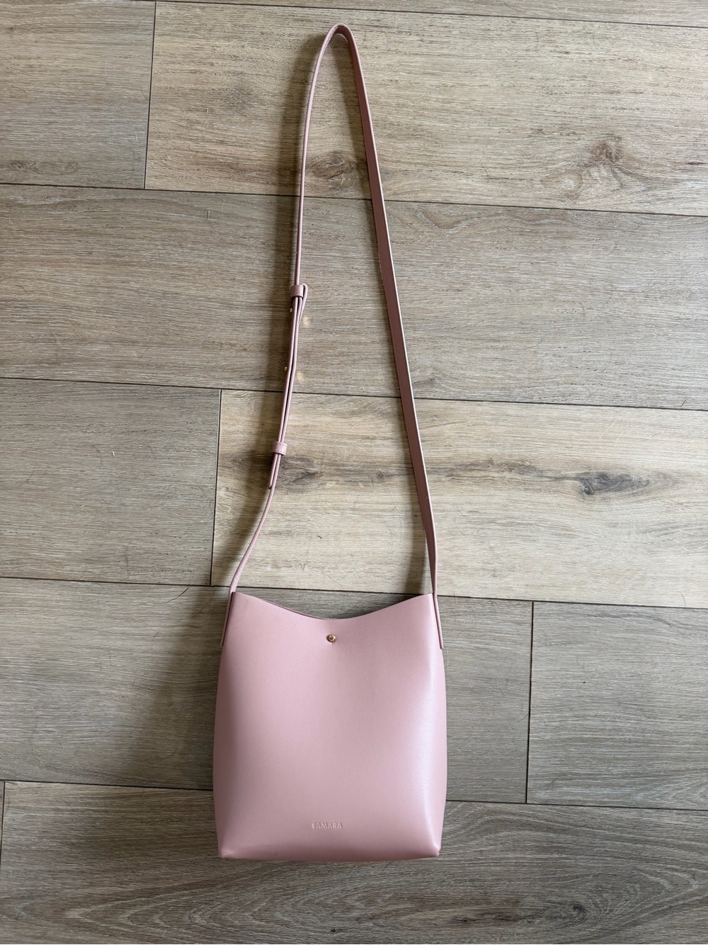 Samara Pink Crossbody Bag - Sleek Everyday Shoulder Bag